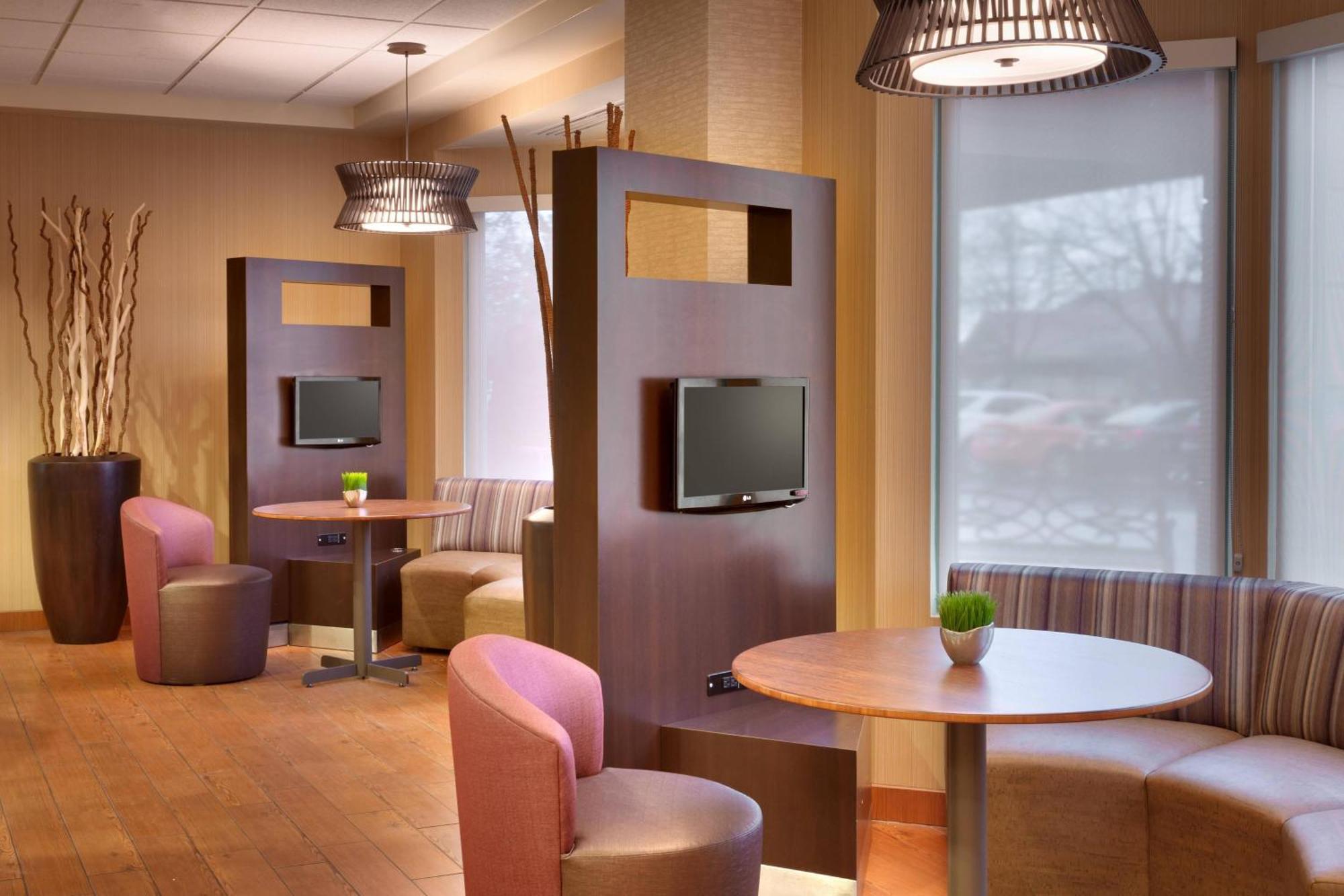 Courtyard By Marriott Salt Lake City Санді Екстер'єр фото