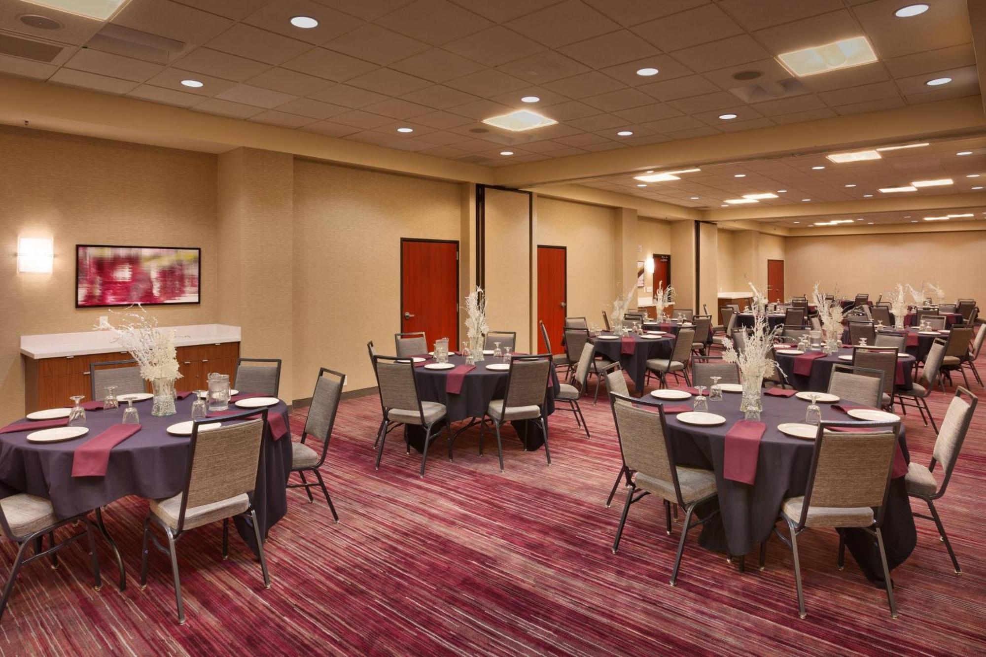 Courtyard By Marriott Salt Lake City Санді Екстер'єр фото