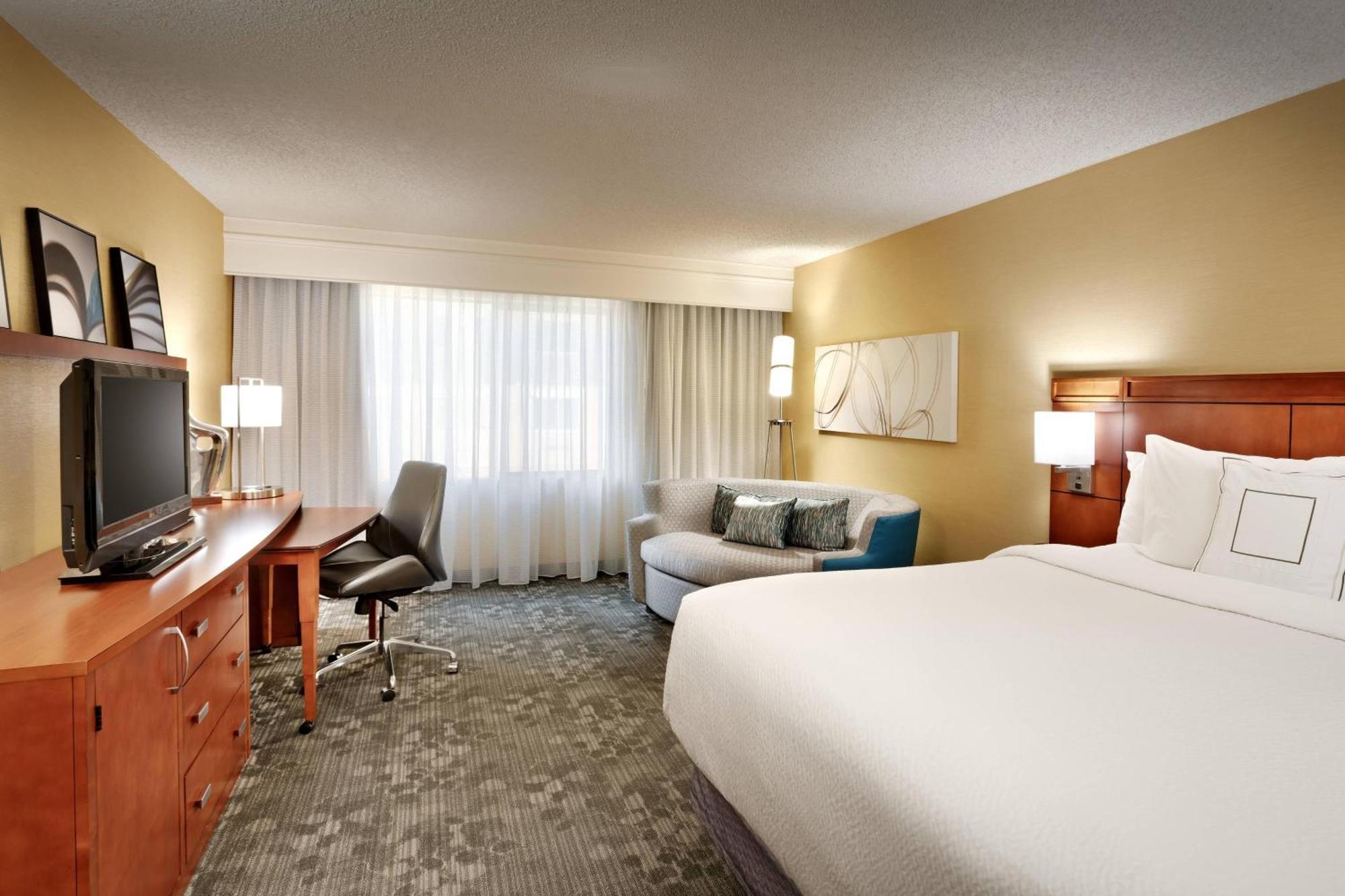 Courtyard By Marriott Salt Lake City Санді Екстер'єр фото