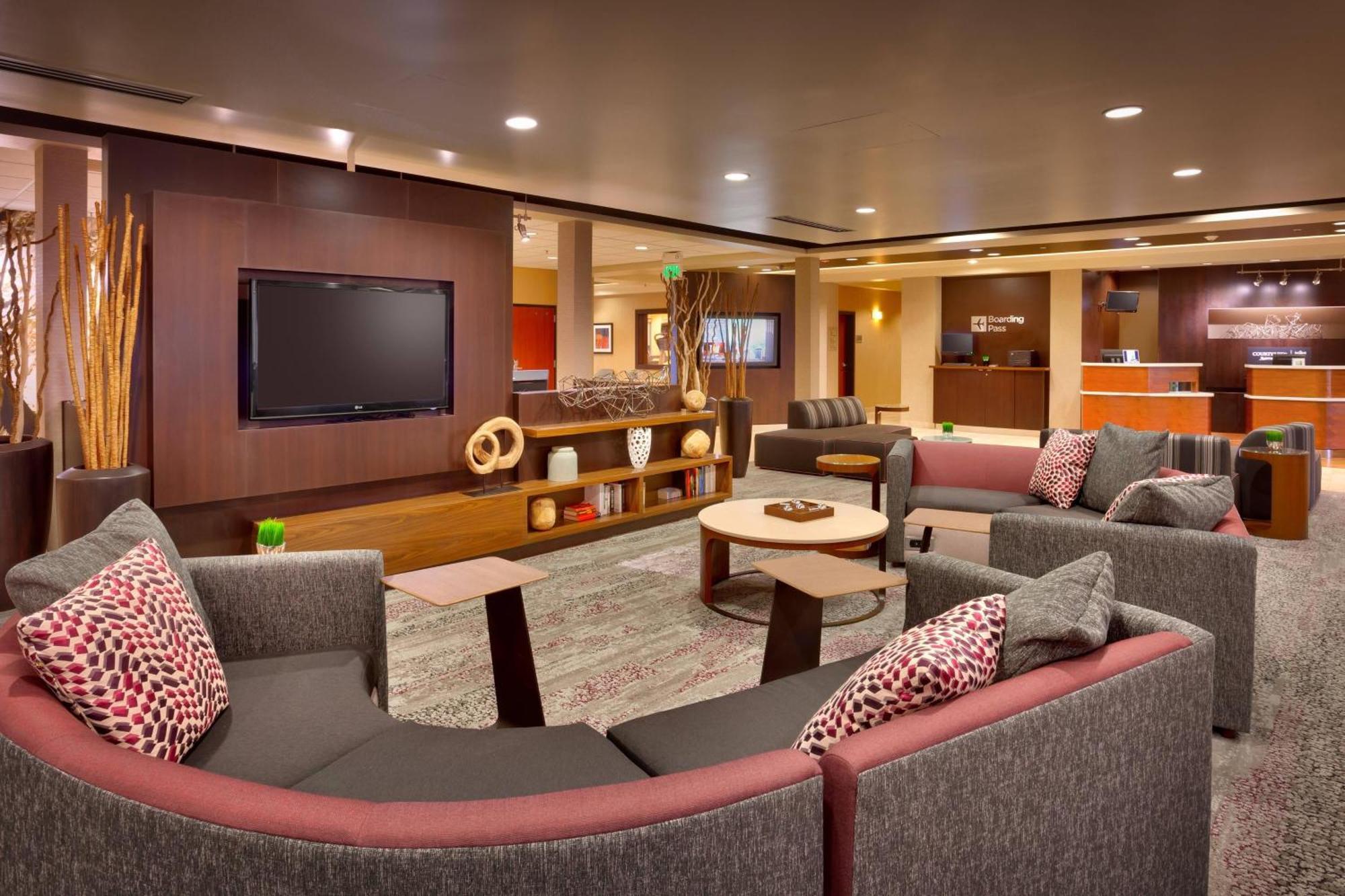 Courtyard By Marriott Salt Lake City Санді Екстер'єр фото